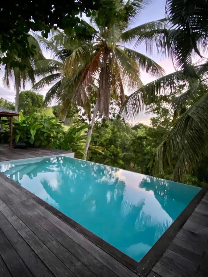 Confortable T1 Le Gosier, Wi-Fi, Piscine Dans Gite 르 고지에 외부 사진